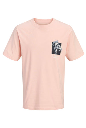 Front image of the Montauk chestie ss tee in peach, by brand Jack&jones