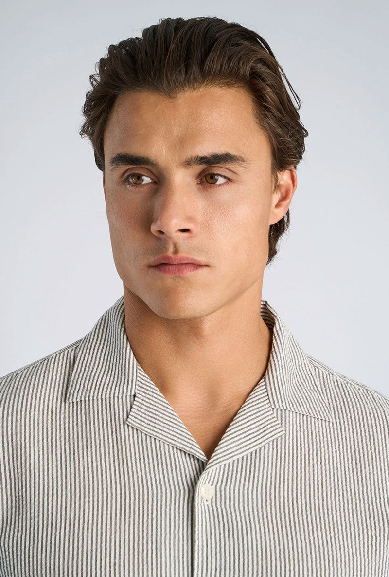 Front image of a model wearing Striped seersucker shirt in stripe, by brand Lindbergh