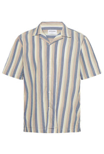 Front image of the Striped s/s shirt in blue, by brand Lindbergh