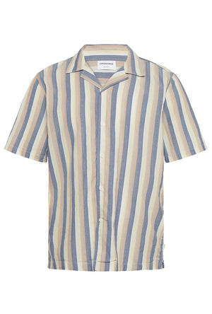 Front image of the Striped s/s shirt in blue, by brand Lindbergh