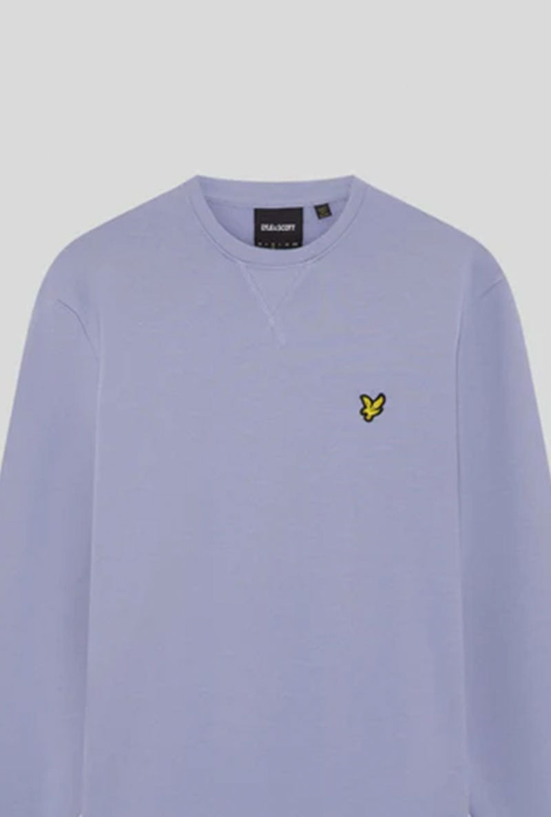 Detail image of Crew neck sweatshirt in blue, by brand Lyle and scott
