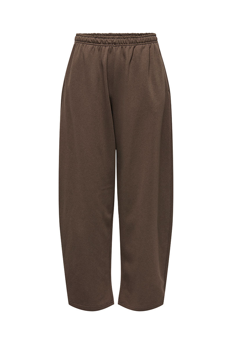 Front image of Ofelia sweatpants in brown, by brand Only