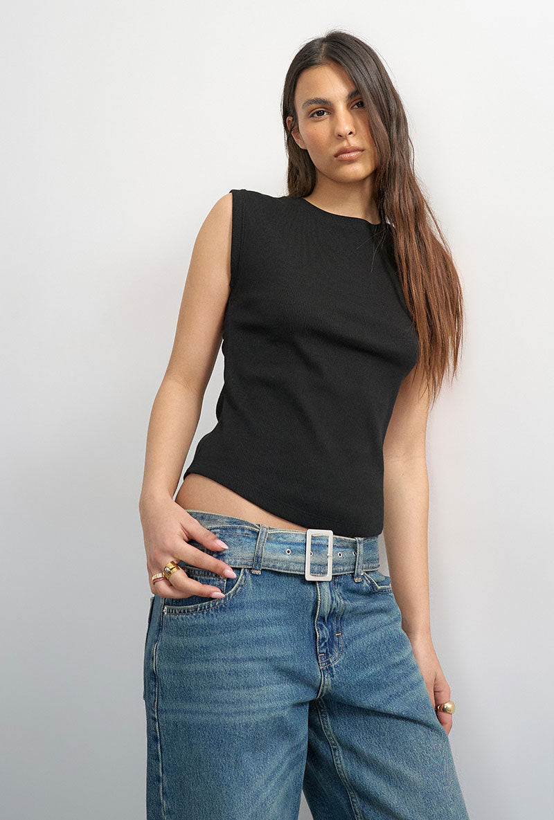 Front image of a model wearing Adela sl rib boyfriend tank top in black, by brand Top shop
