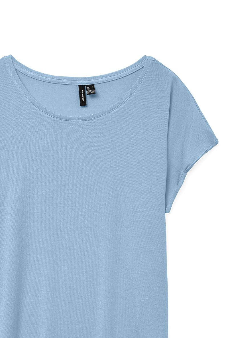 Detail image of Ava plain ss top in blue, by brand Vero moda