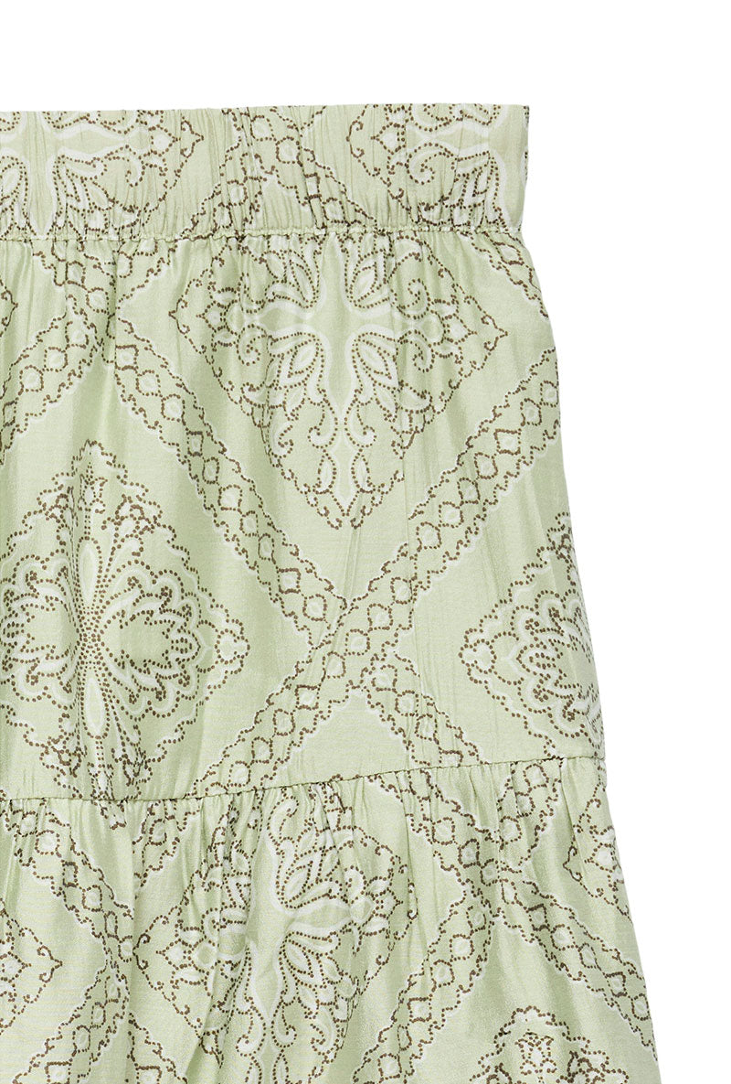 Detail image of Bliss h/w short detail skirt in green, by brand Vero moda
