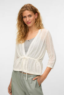 Front image of a model wearing the Lux light 3/4 v in off white, by brand Vero moda