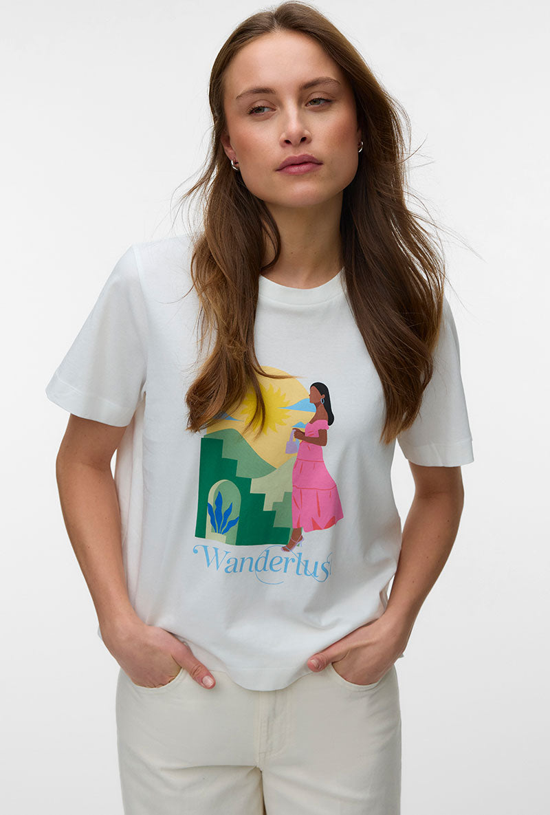 Front image of a model wearing Salli mette ss t in mul1, by brand Vero moda