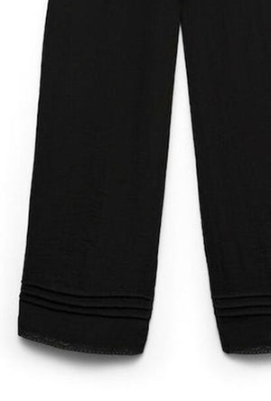 Detail image of the Alise mw ankle pant in black, by brand Vero moda