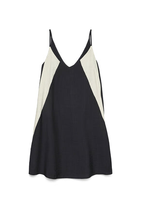 Front image of Kyra singlet dress in black, by brand Vero moda