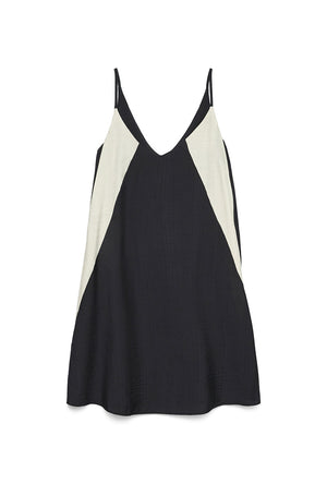 Front image of the Kyra singlet dress in black, by brand Vero moda